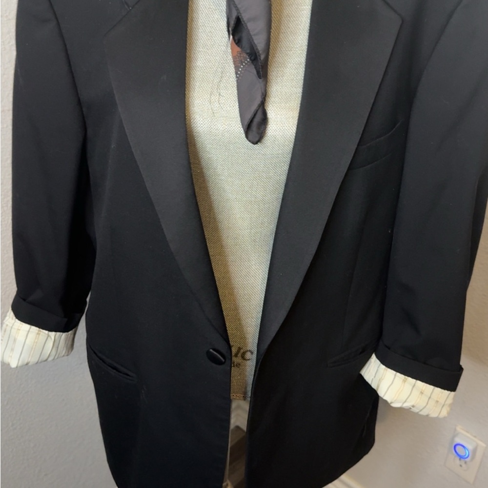 Classic Black Men's Blazer